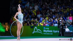 app f hoop raffaeli sofia ita sfe01291 copia simone ferraro ph